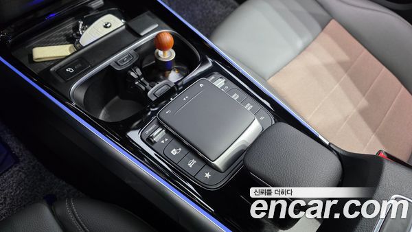 Mercedes-Benz EQB 2022, фото 26