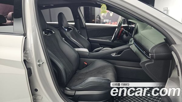 Hyundai Elantra 2022, фото 15