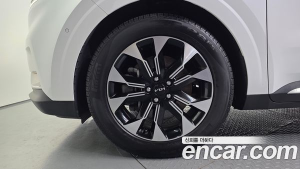 Kia Carnival 2023, фото 5