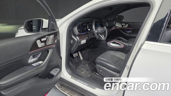 Mercedes-Benz GLE 2021, фото 13