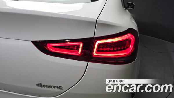 Mercedes-Benz GLE 2021, фото 9