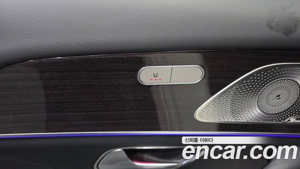 Mercedes-Benz GLE 2021, фото 31