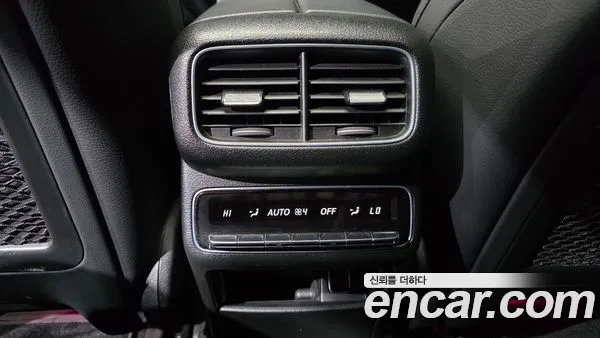 Mercedes-Benz GLE 2021, фото 32