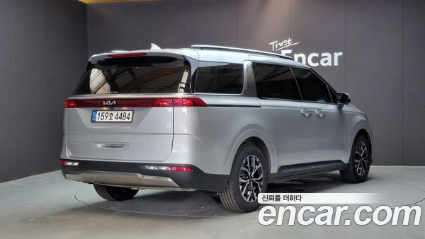 Kia Carnival 2023, фото 2