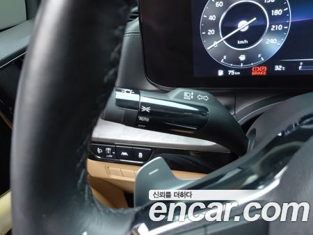 Kia Carnival 2023, фото 29