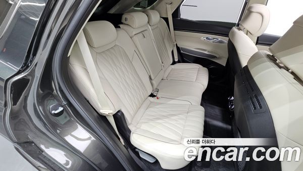 Genesis GV70 2024, фото 18