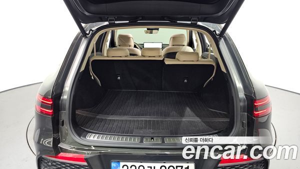 Genesis GV70 2024, фото 24