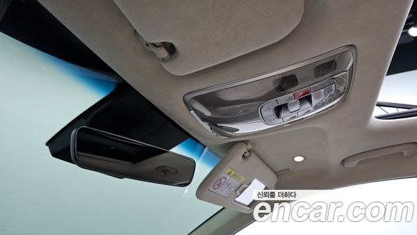 Genesis GV70 2024, фото 26