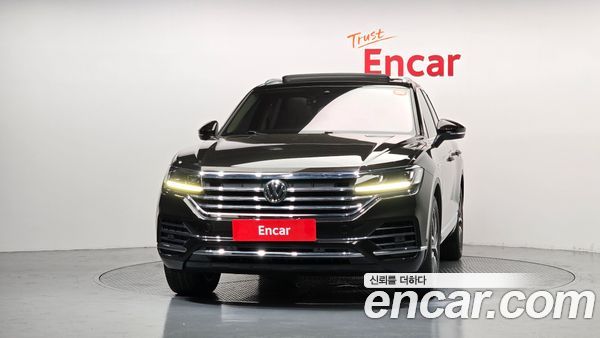 Volkswagen Touareg 2020, фото 3