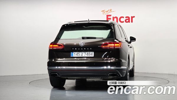 Volkswagen Touareg 2020, фото 4