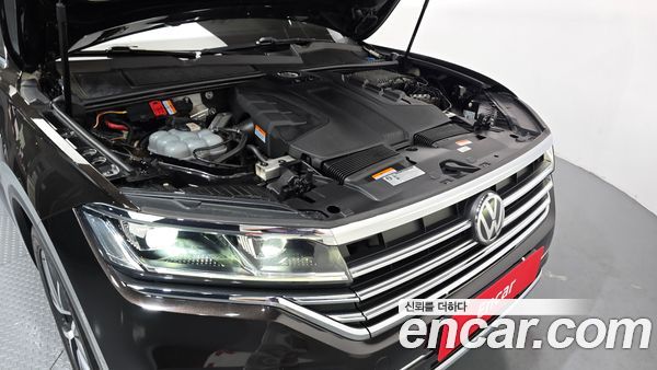 Volkswagen Touareg 2020, фото 6
