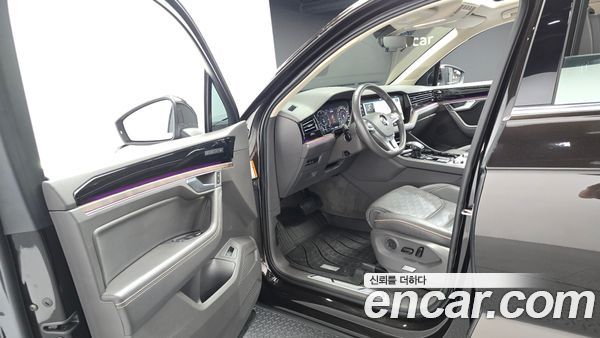 Volkswagen Touareg 2020, фото 10