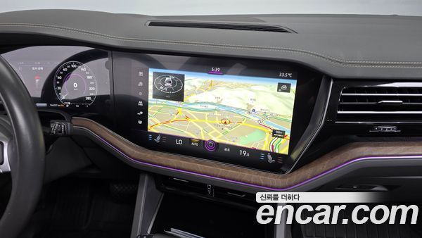 Volkswagen Touareg 2020, фото 13