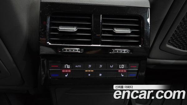 Volkswagen Touareg 2020, фото 20