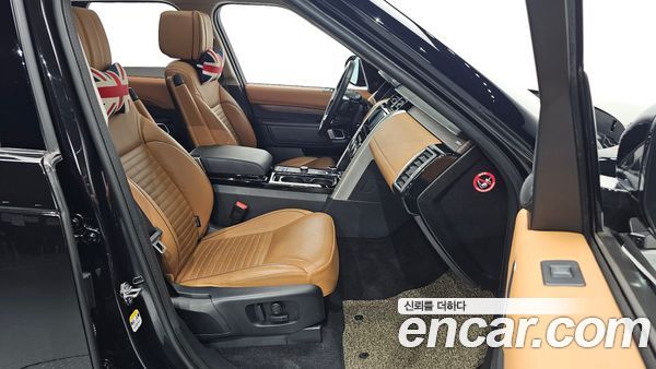 Land Rover Discovery 2020, фото 16