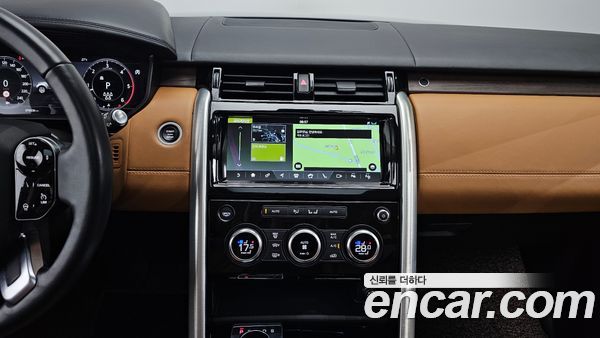 Land Rover Discovery 2020, фото 32