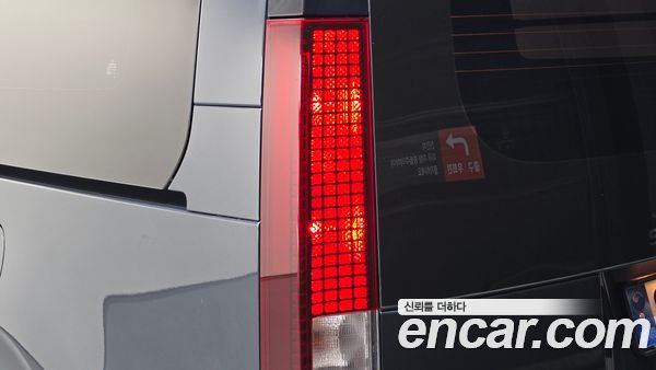 Hyundai Staria 2025, фото 8