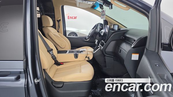 Hyundai Staria 2025, фото 15