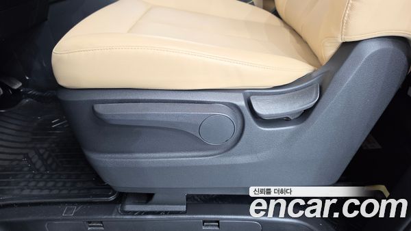 Hyundai Staria 2025, фото 30