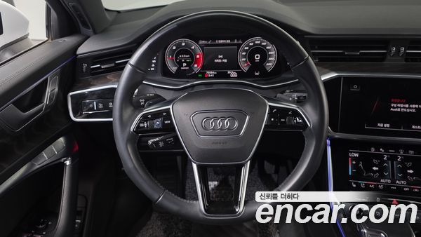 Audi A6 2021, фото 14