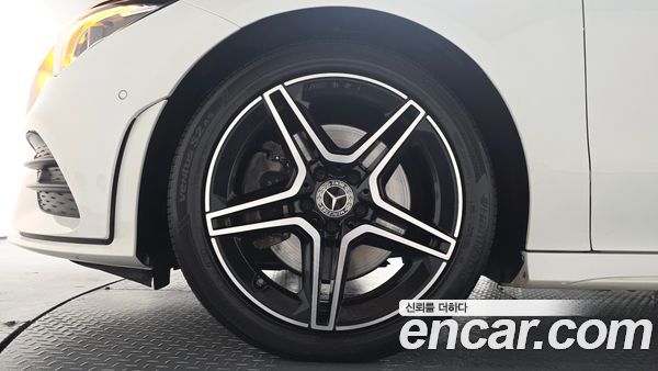 Mercedes-Benz CLA 2022, фото 5