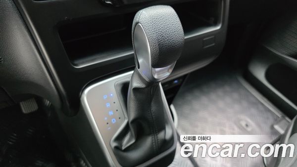 Hyundai Staria 2022, фото 12