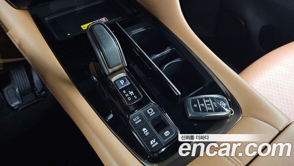 Toyota Alphard 2024, фото 11