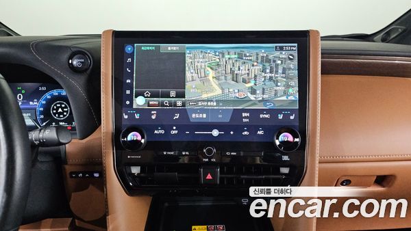 Toyota Alphard 2024, фото 19
