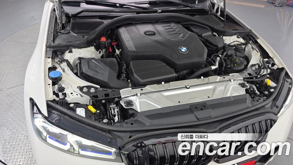 BMW 3 Series 2024, фото 6