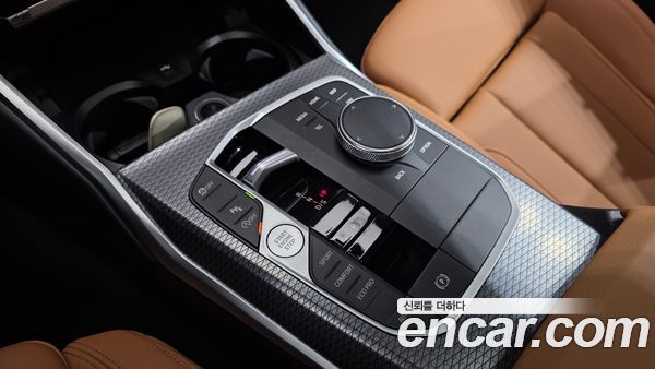 BMW 3 Series 2024, фото 12
