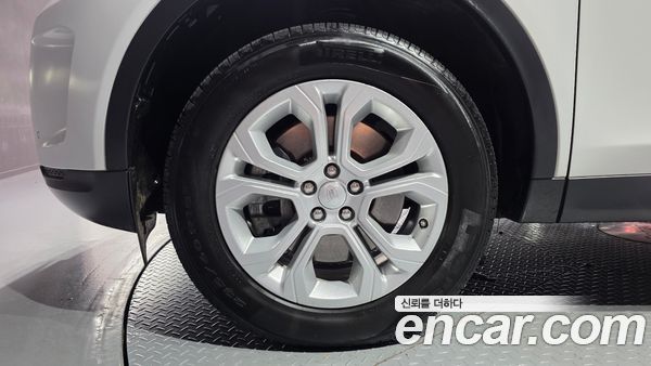 Land Rover Discovery Sport 2020, фото 5