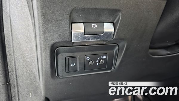 Land Rover Discovery Sport 2020, фото 18