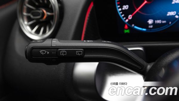 Mercedes-Benz GLB 2022, фото 20