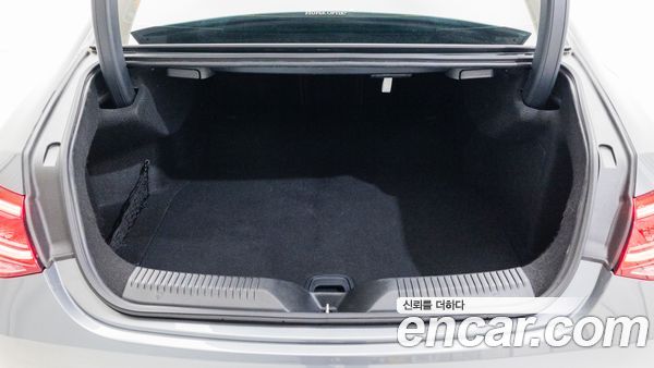 Mercedes-Benz CLS 2021, фото 10