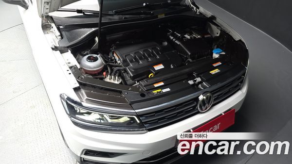 Volkswagen Tiguan 2020, фото 6