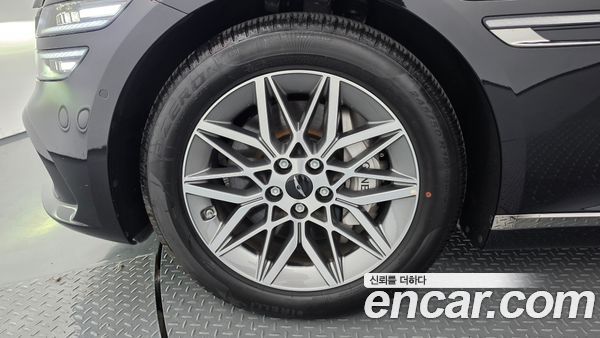 Genesis G80 2025, фото 5