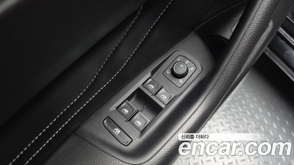 Volkswagen Passat 2021, фото 31