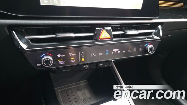 Kia Niro 2024, фото 30
