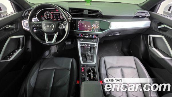 Audi Q3 2023, фото 7
