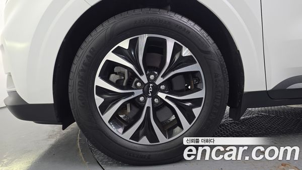 Kia Carnival 2023, фото 5