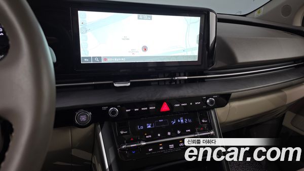 Kia Carnival 2023, фото 23