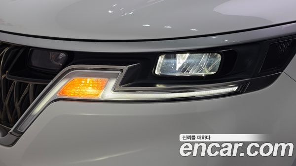 Kia Carnival 2023, фото 8