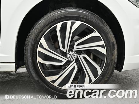 Volkswagen Jetta 2021, фото 5
