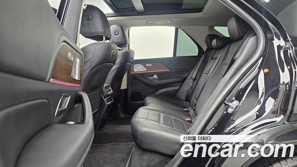 Mercedes-Benz GLE 2020, фото 18