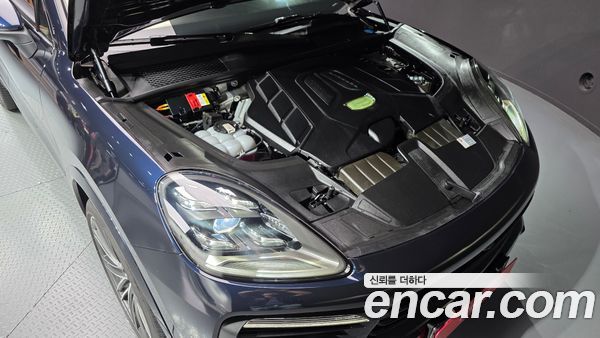 Porsche Cayenne 2020, фото 6