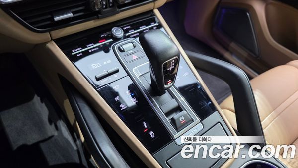 Porsche Cayenne 2020, фото 12