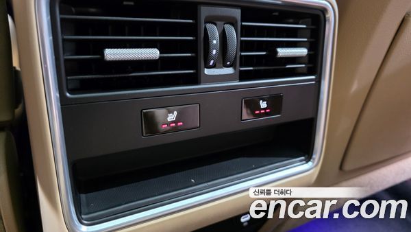 Porsche Cayenne 2020, фото 24