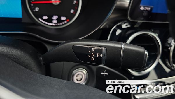 Mercedes-Benz C-Class 2020, фото 9