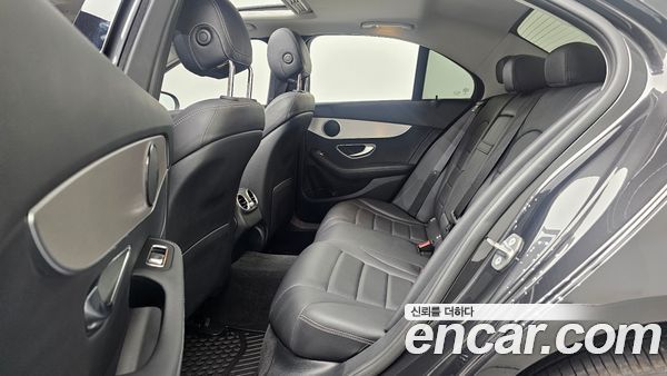 Mercedes-Benz C-Class 2020, фото 12