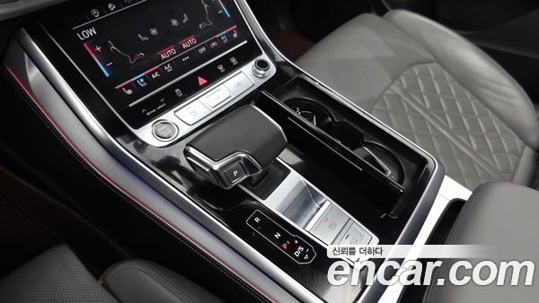 Audi Q7 2023, фото 12